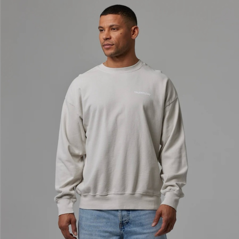 TALENTLESS-  Sweatshirt Classic Crewneck